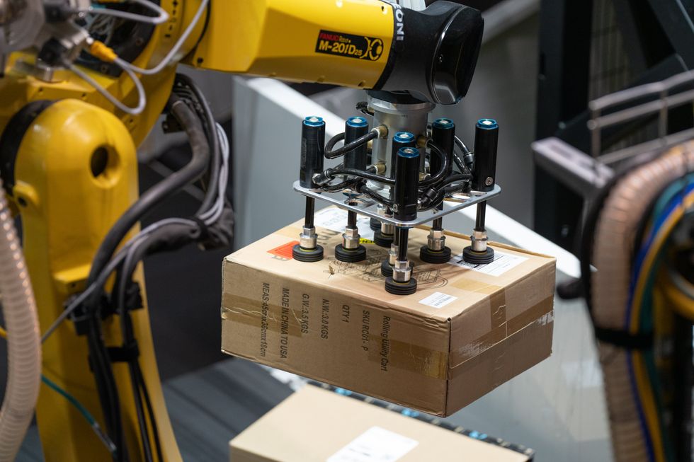 Amazon’s Next Generation Warehouses are Leading the way in AI and Robotics.