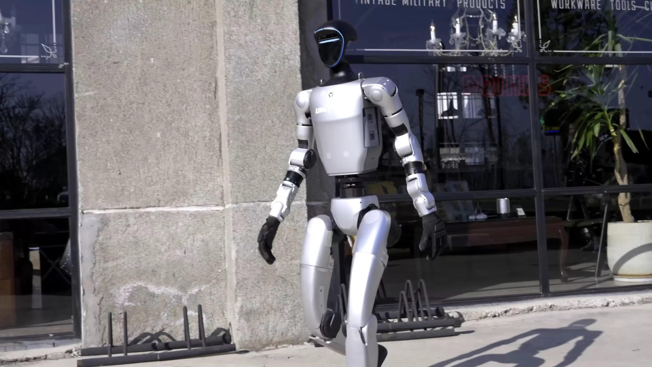 Video shows Unitree robot running berserk and nearly injuring workers.