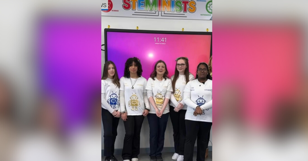 First all-female Irish team win judges award at Robotics World Championships