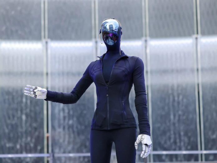 Awkward debut: XPeng’s Iron robot falls on stage