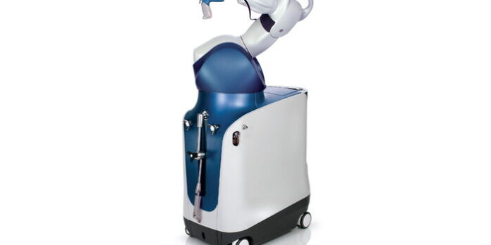 Kenyan Undergoes World-Record Robotic Knee Implant Surgery in India