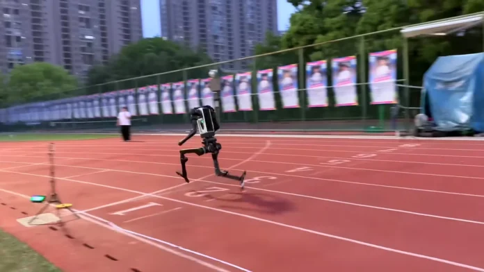 China’s Humanoid Robots Are Now as Fast as Usain Bolt